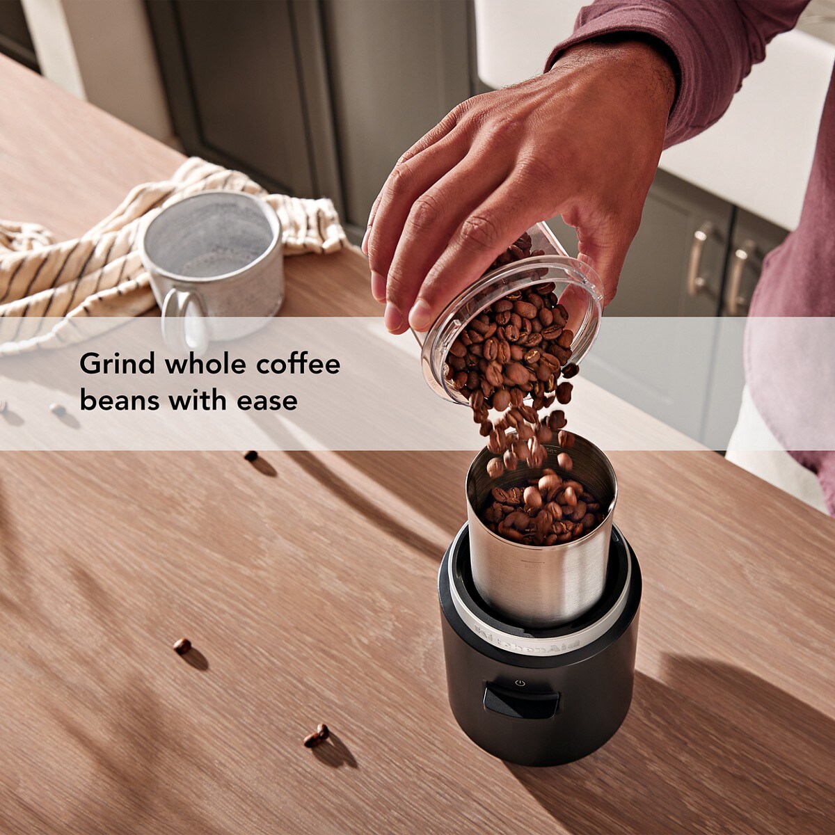 KitchenAid Go® Cordless Blade Coffee Grinder - battery included - Black Matte - Image 3