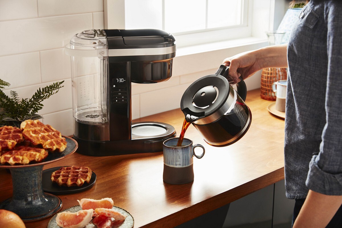 12 Cup Drip Coffee Maker with Spiral Showerhead - Onyx Black - Image 4