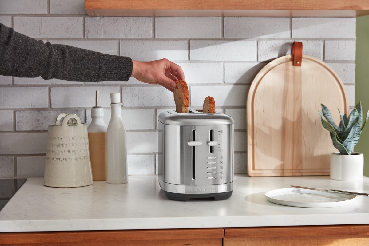 2 Slice Toaster - Brushed Stainless Steel - Image 3