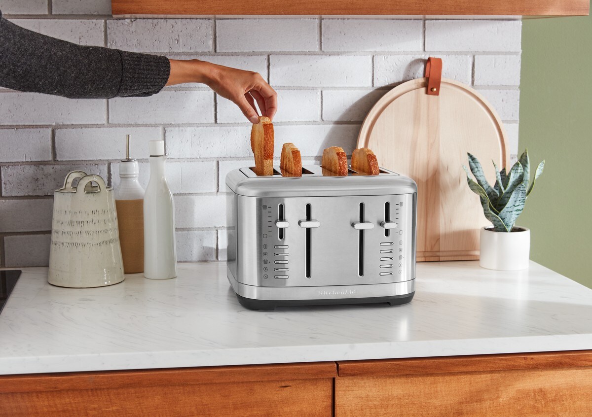 4 Slice Toaster - Brushed Stainless Steel - Image 3