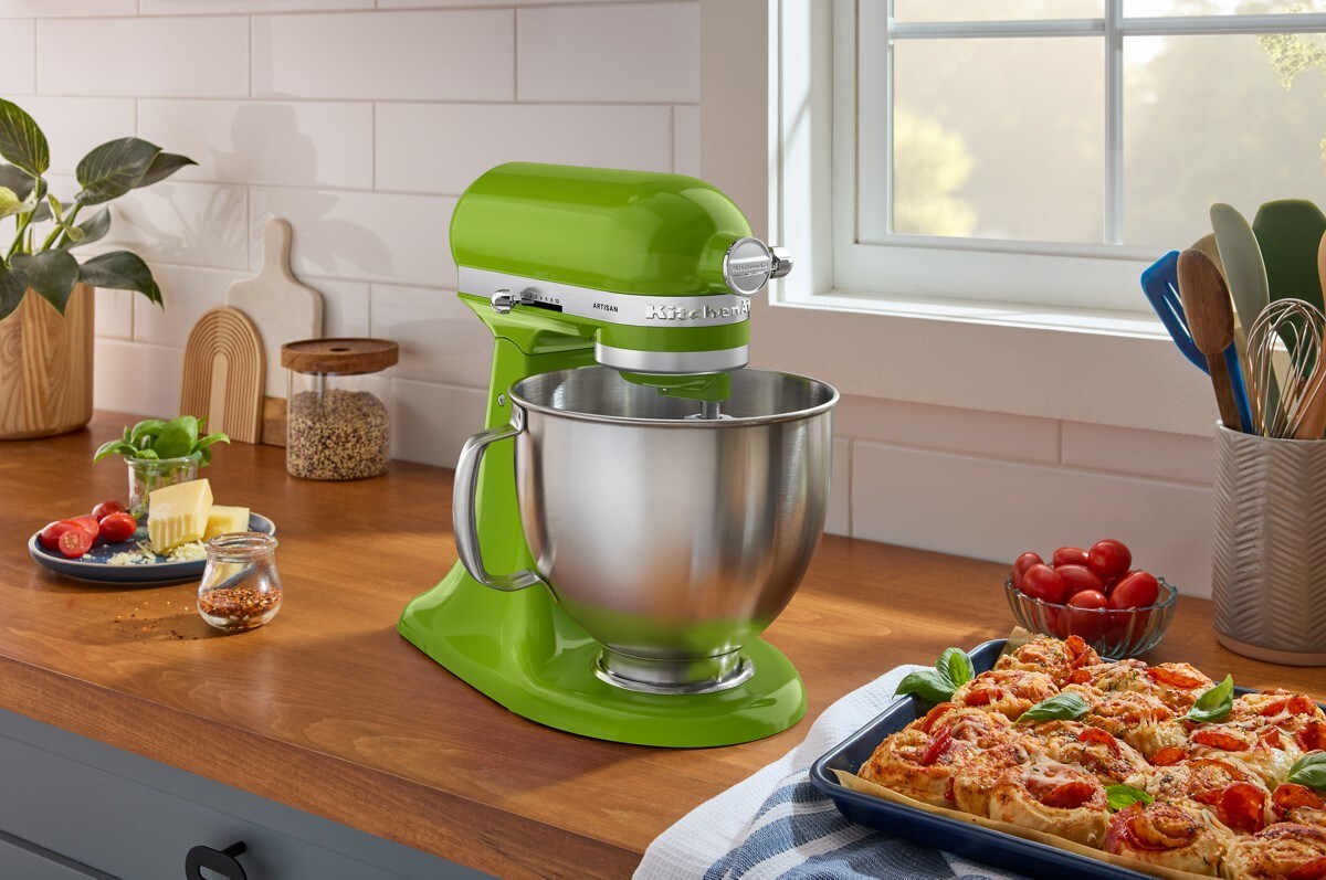 Artisan® Series 5 Quart Tilt-Head Stand Mixer with Premium Touchpoints - Matcha - Image 5