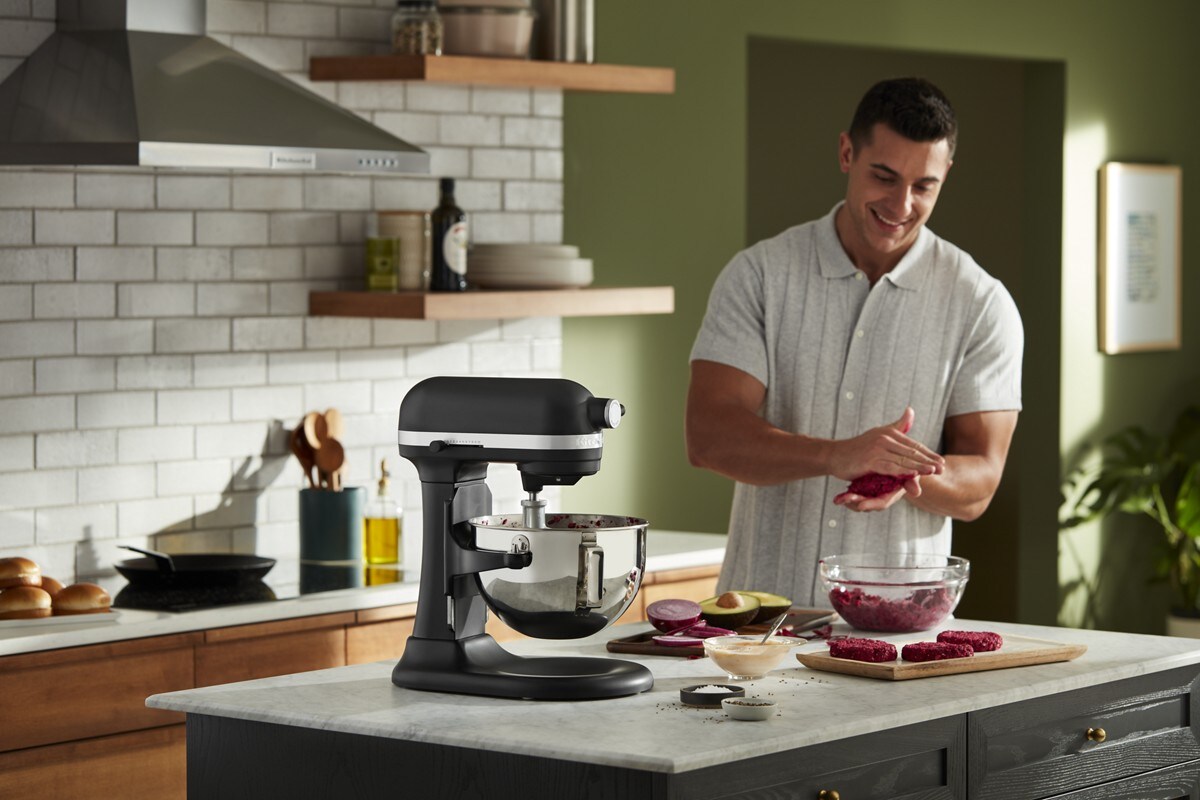KitchenAid® 5.5 Quart Bowl-Lift Stand Mixer - Black Matte - Image 5